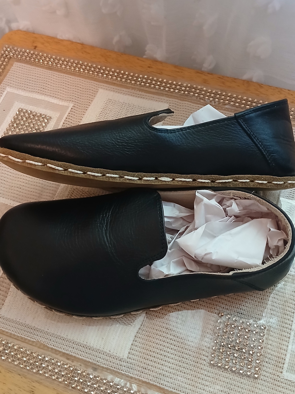 Raum Women's Goods Barefoot Grounding Slip-on Shoes Size 6 Black